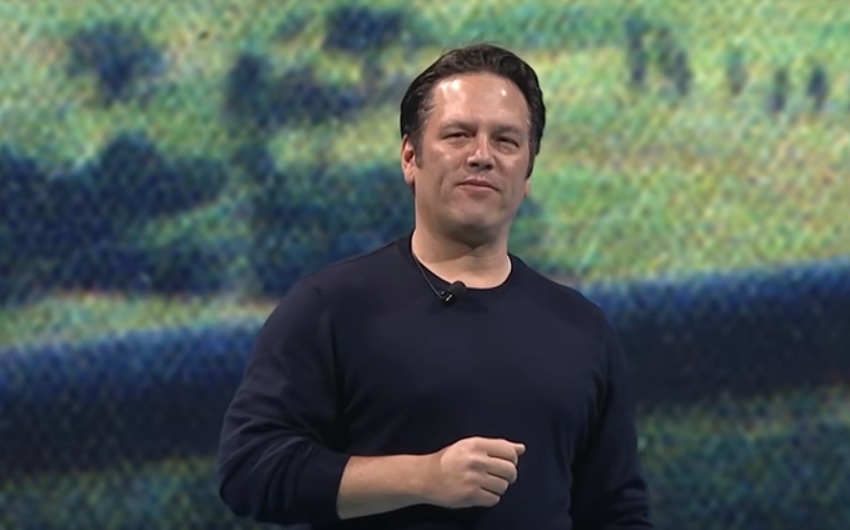 Phil Spencer Talks Working With Activision Blizzard and Reviving IPs -  Gameranx