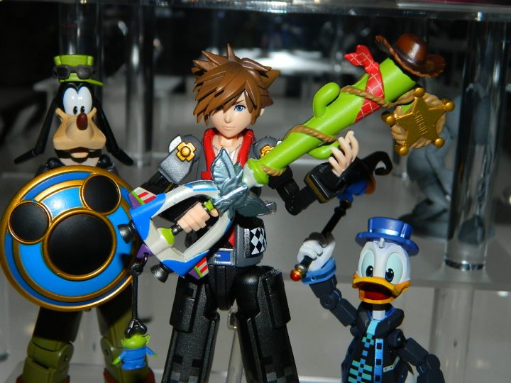 Kingdom Hearts III Deluxe Edition Bring Arts Figures (PS4)