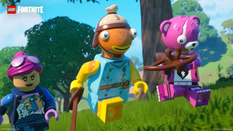 How to Invite Friends to Your World in LEGO Fortnite